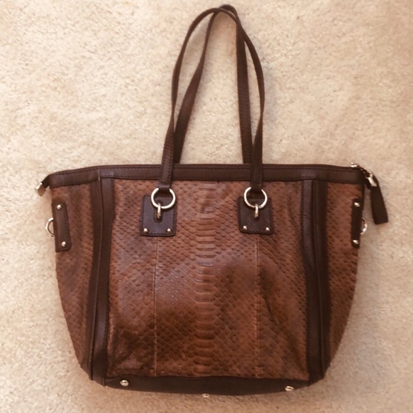 RARE! Gucci Python Leather Tote - Picture 3 of 8